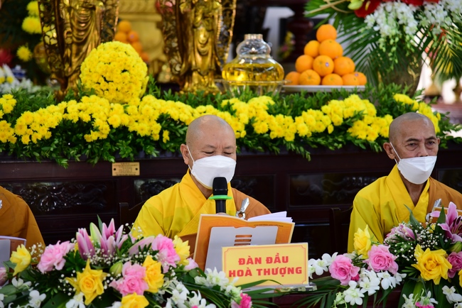 Lễ truyền giới Sa di Phương Trượng